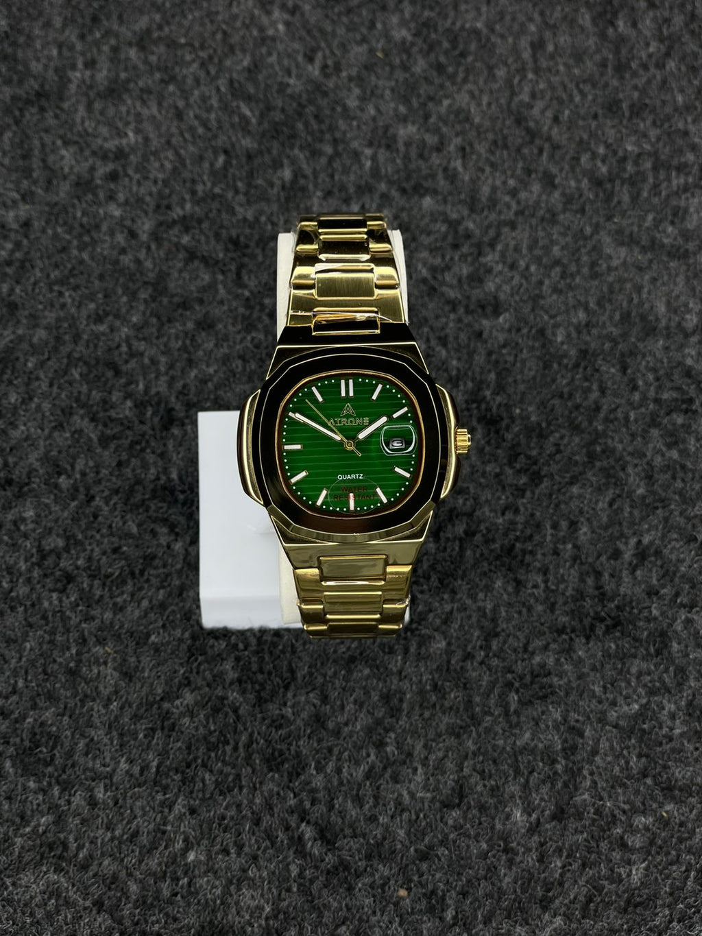 ATTRONE VERSION | PATEK PHILIPPE NAUTILUS REFERENCE NUMBER (5711) |